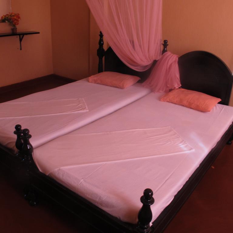 Shahira Hotel Nilaveli Kamer foto